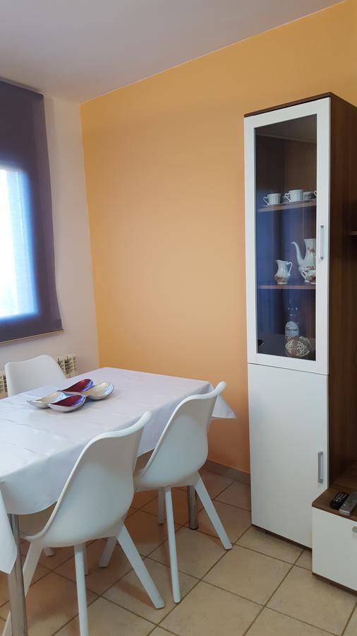 Apartamento Tina Daire Alcañiz Dış mekan fotoğraf